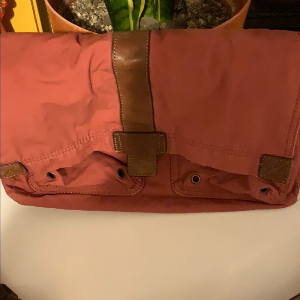 Fossil vintage messenger bag